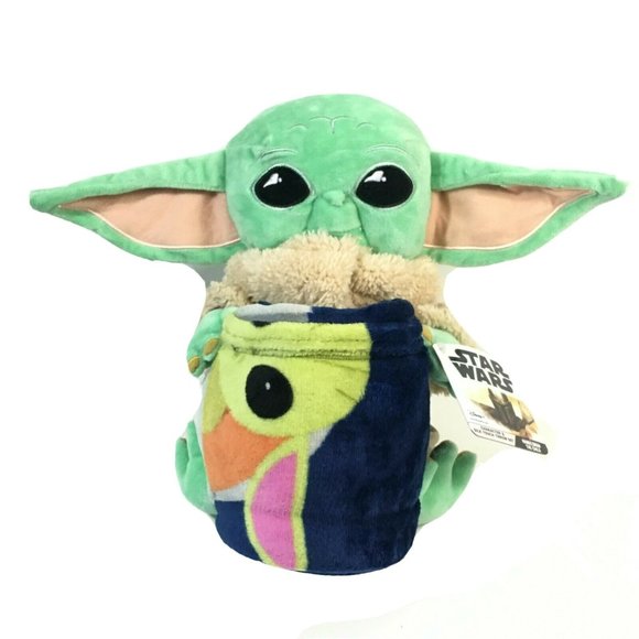 Star Wars The Mandalorian 11" Grogu Plush Toy And Throw Blanket 2 Piece Set - Picture 1 of 12